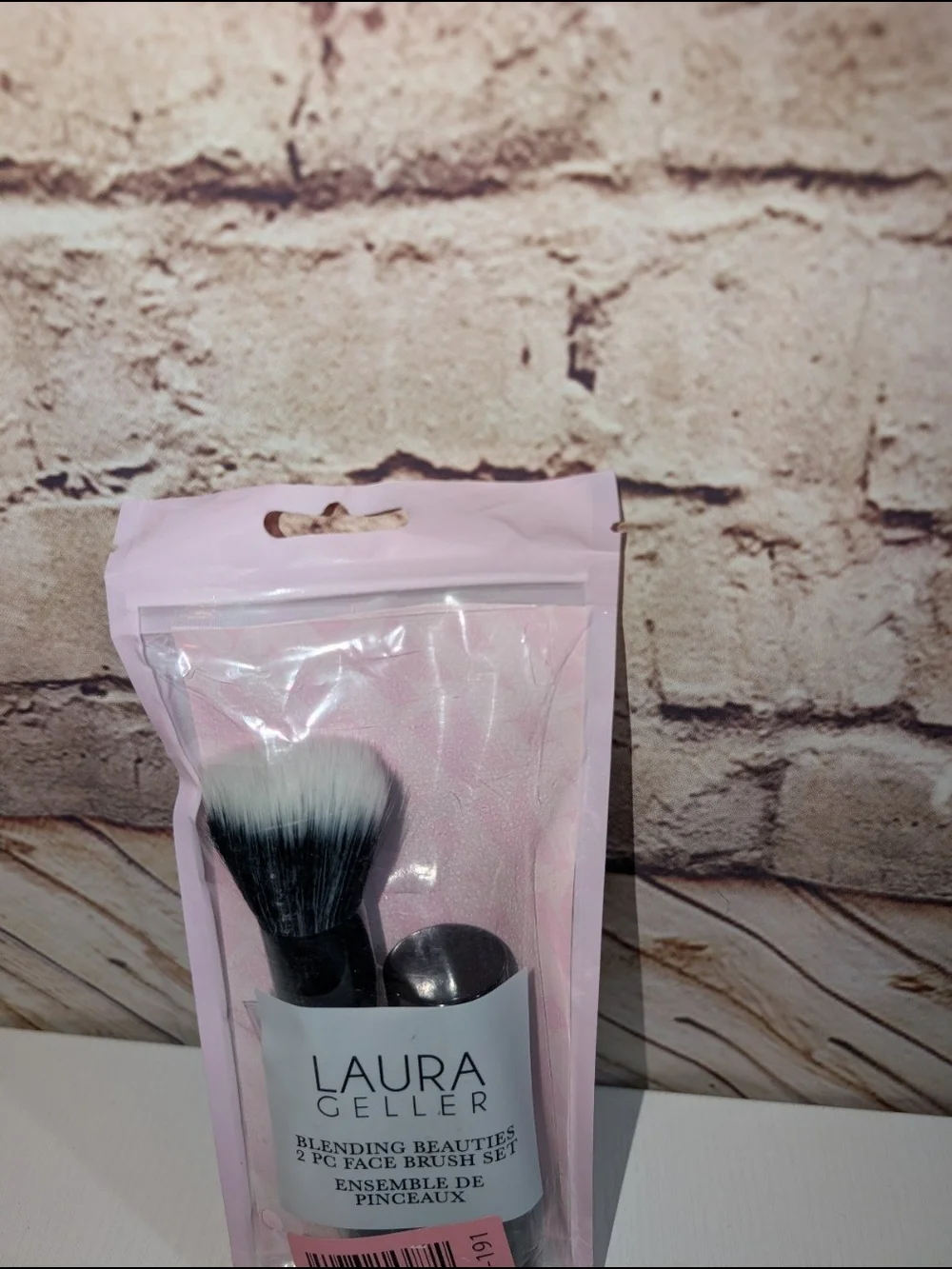 ~2PC FACE BRUSH - Laura Geller Blending Beauties Brush Set.Brand new only remov